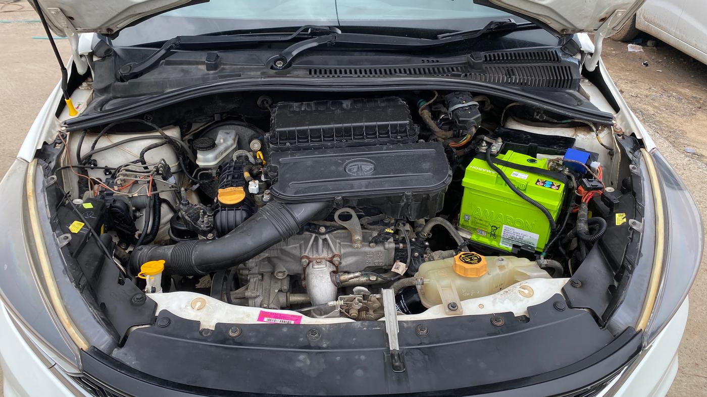 2020 Tata Tiago XZ PLUS DUAL TONE PETROL, Petrol, Manual, 77,631 km, Engine View
