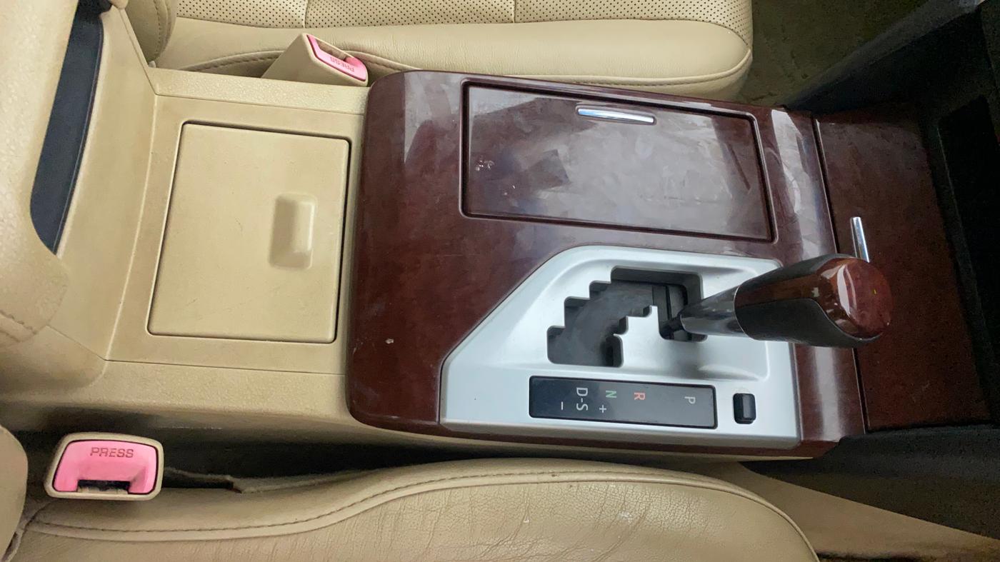 2012 Toyota Camry 2.5L AT, Petrol, Automatic, 67,081 km, Gear Lever