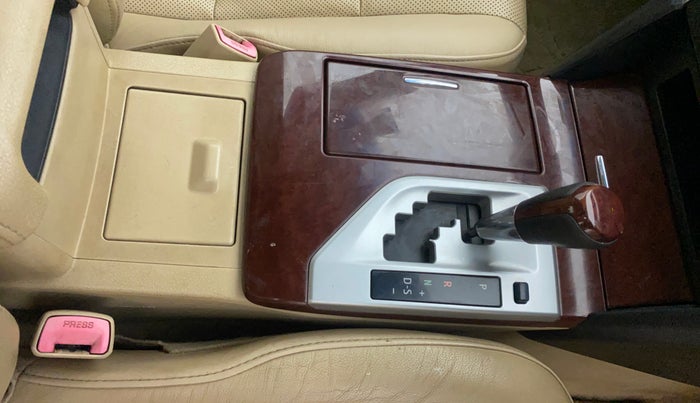 2012 Toyota Camry 2.5L AT, Petrol, Automatic, 67,081 km, Gear Lever