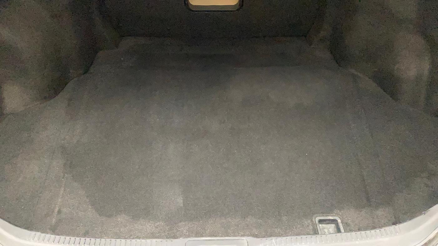 2012 Toyota Camry 2.5L AT, Petrol, Automatic, 67,081 km, Boot Inside