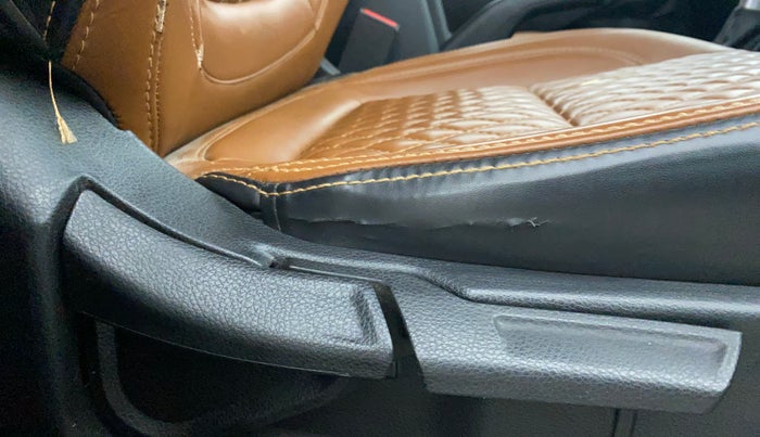 2022 KIA SELTOS HTK PLUS 1.5 IMT, Petrol, Manual, 56,000 km, Driver Side Adjustment Panel