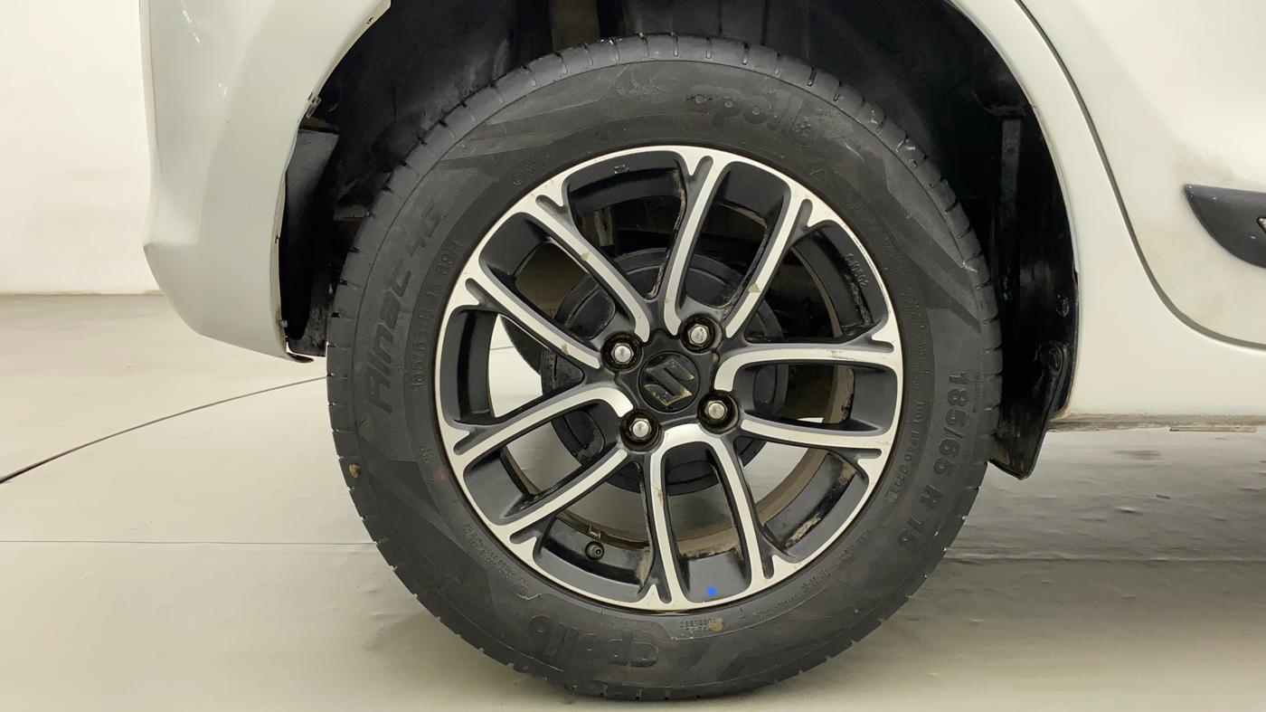 2022 Maruti Swift ZXI PLUS, Petrol, Manual, 25,883 km, Right Rear Wheel
