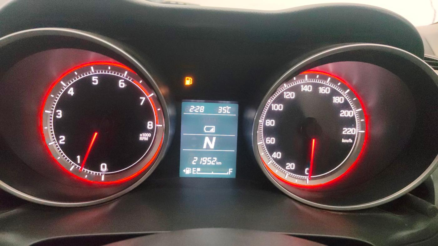 2022 Maruti Swift ZXI AMT, Petrol, Automatic, 21,952 km, Odometer Image