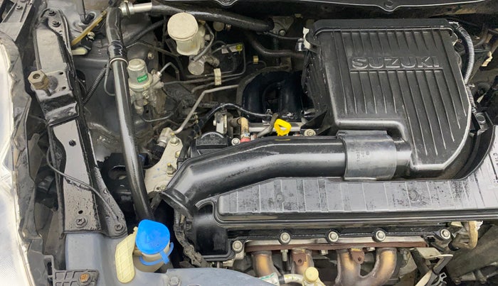 2015 Maruti Swift VXI, Petrol, Manual, 42,514 km, Engine View - Right