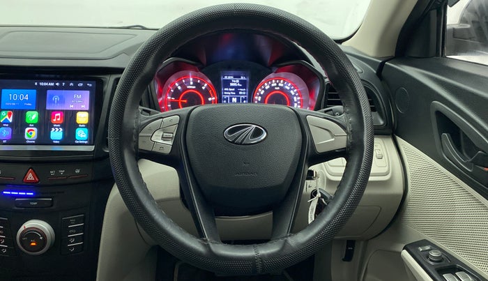 2022 Mahindra XUV300 W6 1.5 DIESEL AMT, Diesel, Automatic, 37,722 km, Steering Wheel Close Up