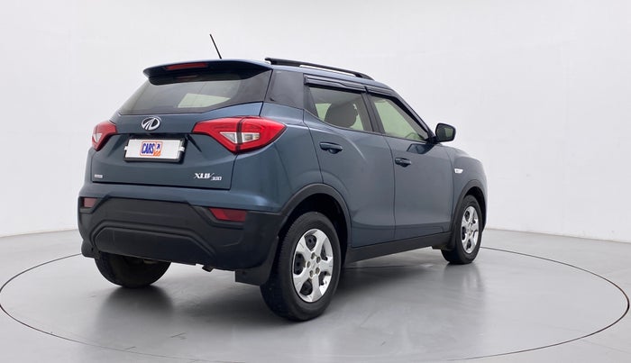 2022 Mahindra XUV300 W6 1.5 DIESEL AMT, Diesel, Automatic, 37,722 km, Right Back Diagonal