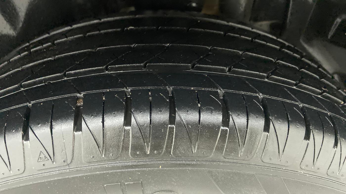 2021 Maruti Vitara Brezza ZXI +, Petrol, Manual, 9,173 km, Left Rear Tyre Tread