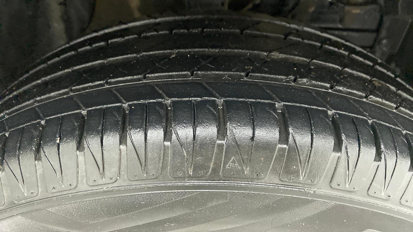 2021 Maruti Vitara Brezza ZXI +, Petrol, Manual, 9,173 km, Right Front Tyre Tread