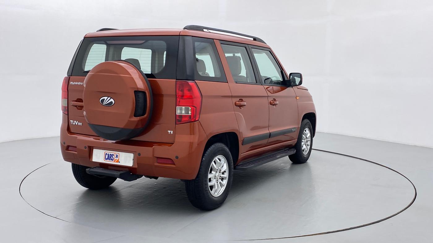 2016 Mahindra TUV300 T8, Diesel, Manual, 80,334 km, Right Back Diagonal