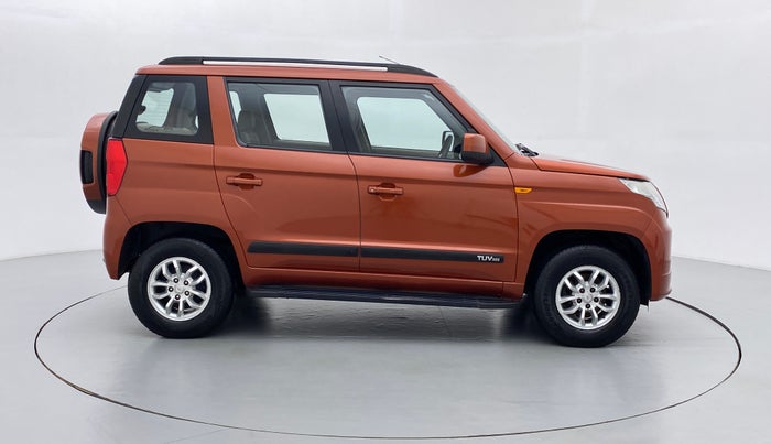 2016 Mahindra TUV300 T8, Diesel, Manual, 80,334 km, Right Side View