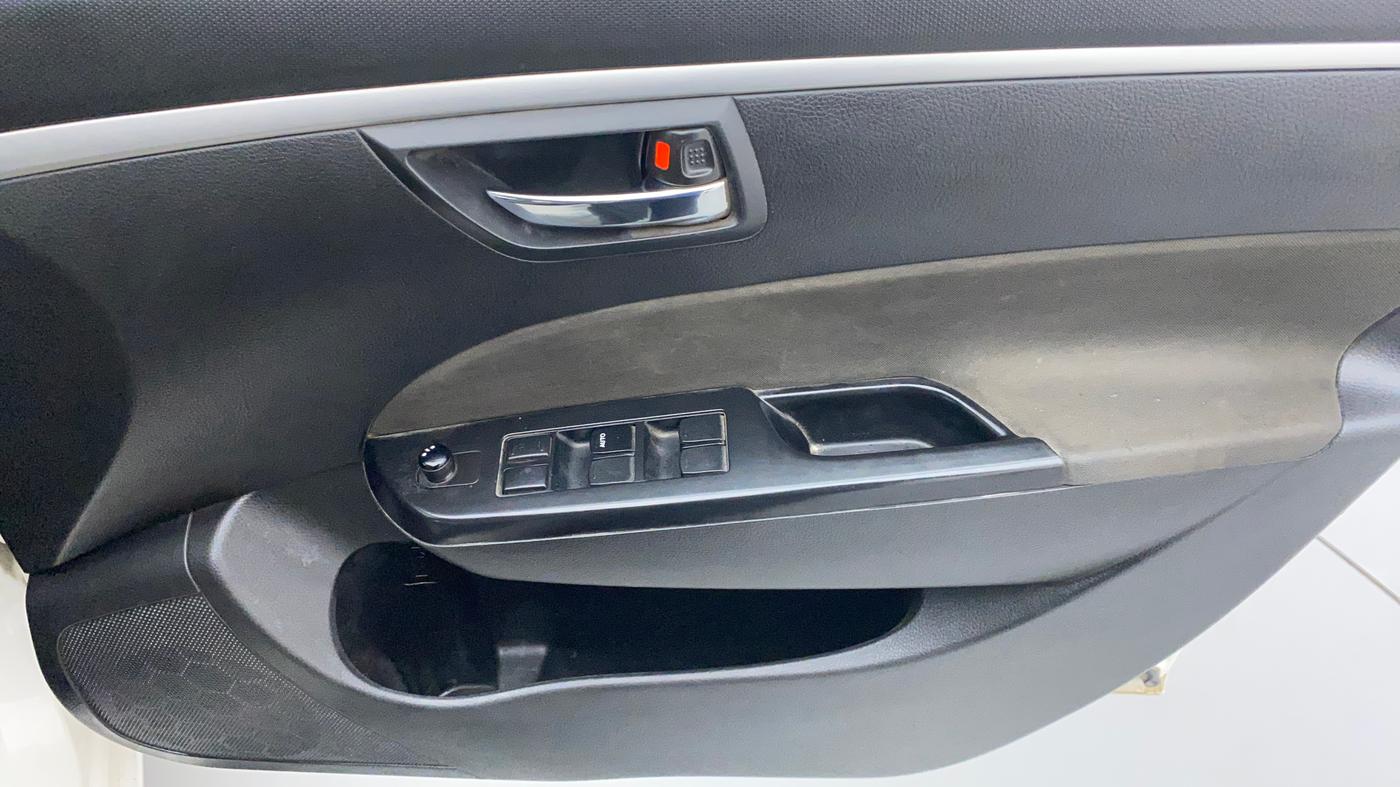 2014 Maruti Swift VDI, Diesel, Manual, 62,238 km, Driver Side Door Panels Control