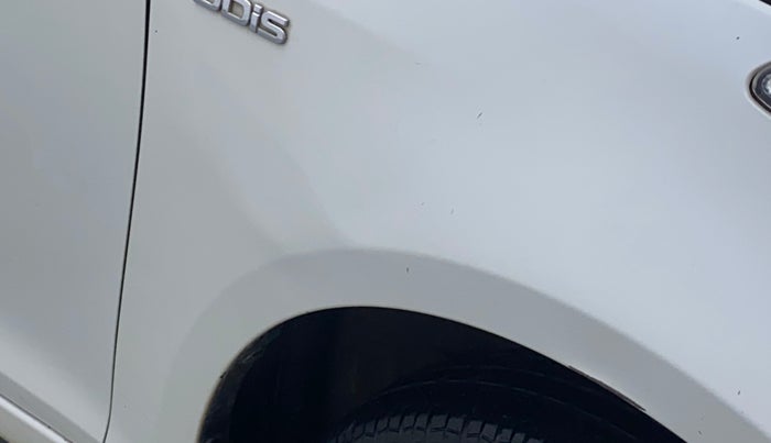 2014 Maruti Swift VDI, Diesel, Manual, 62,238 km, Right fender - Slightly dented