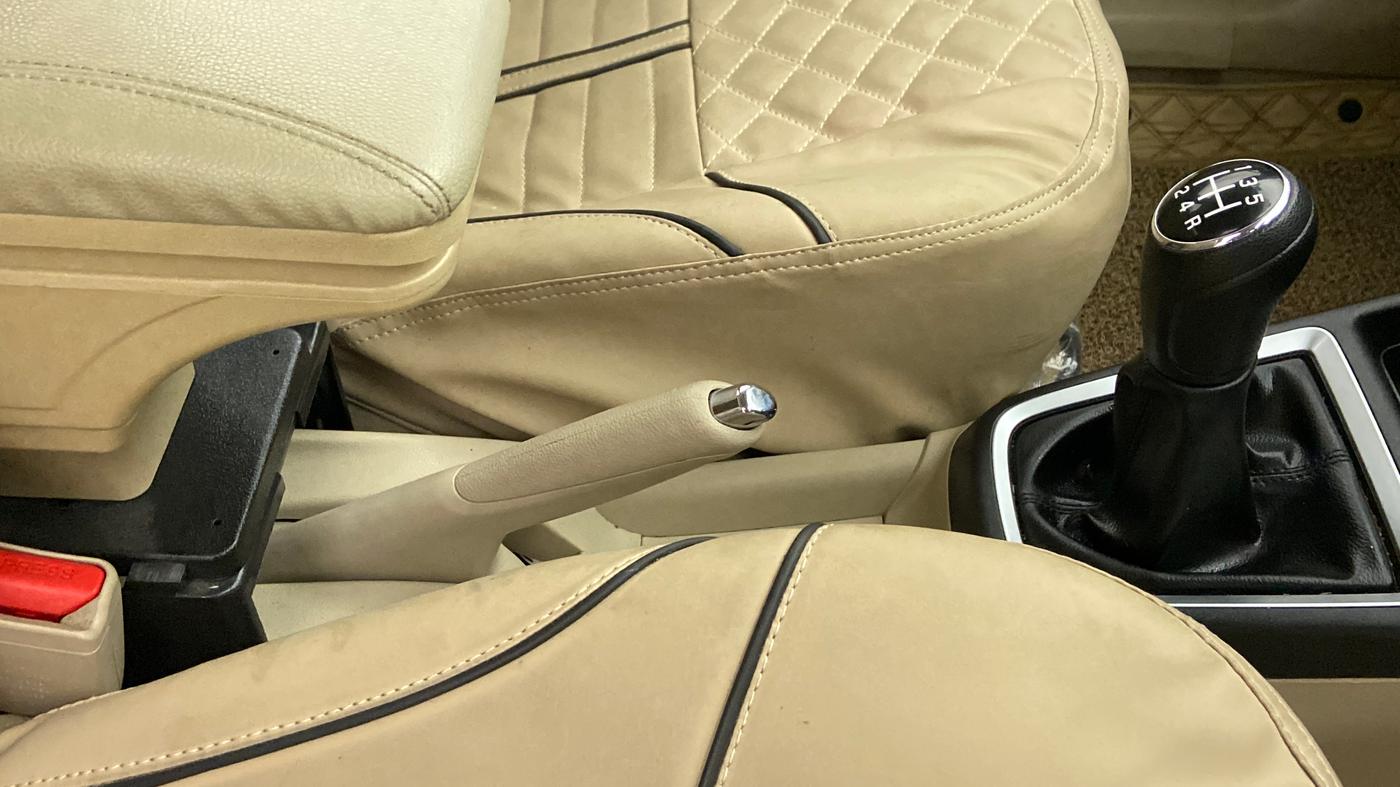 2022 Maruti Dzire ZXI CNG, CNG, Manual, 11,076 km, Gear Lever