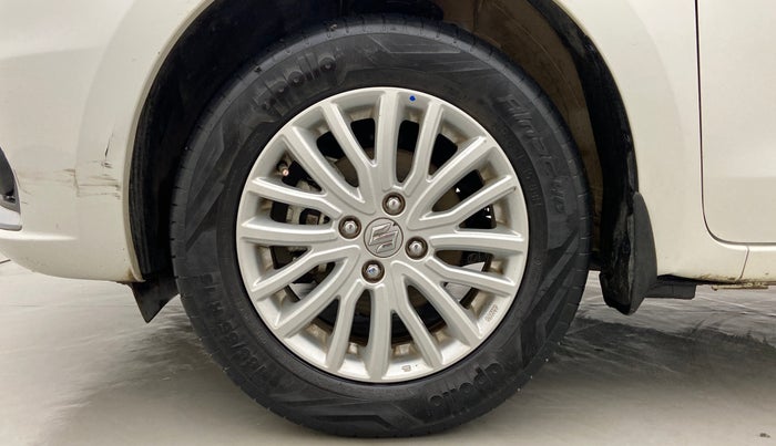 2022 Maruti Dzire ZXI CNG, CNG, Manual, 11,076 km, Left Front Wheel