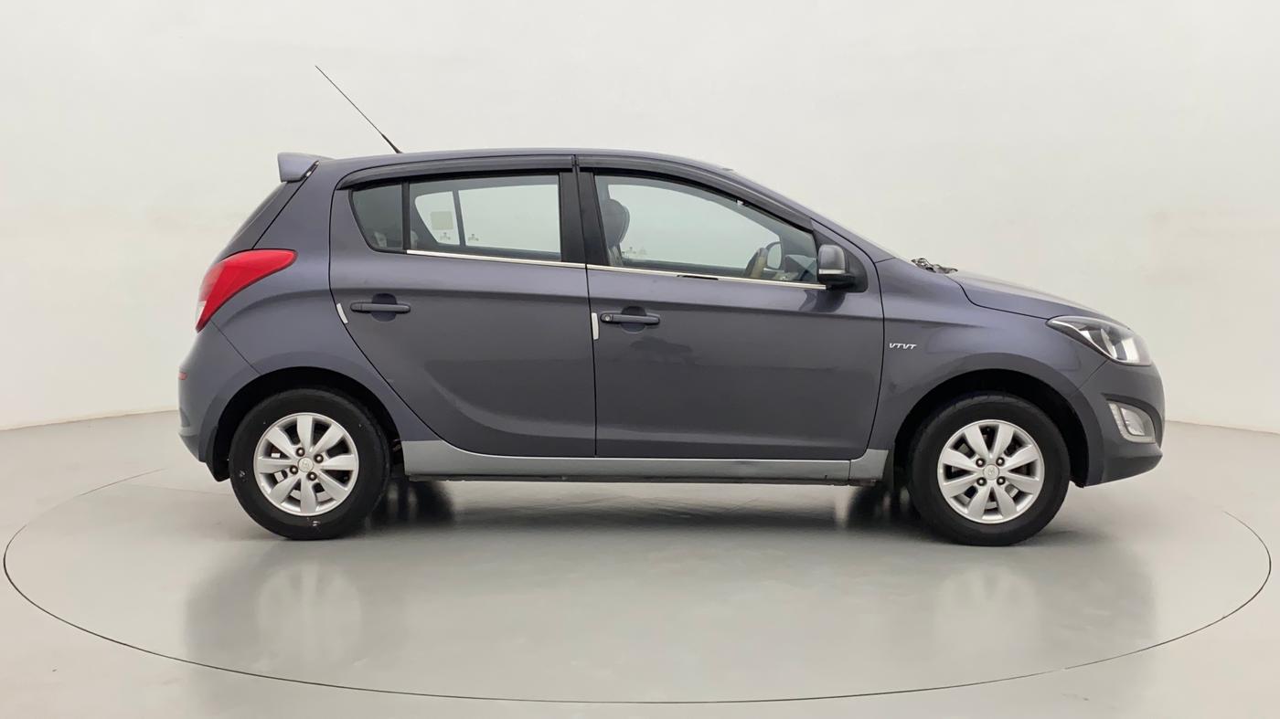 2014 Hyundai i20 SPORTZ 1.2, Petrol, Manual, 76,215 km, Right Side View
