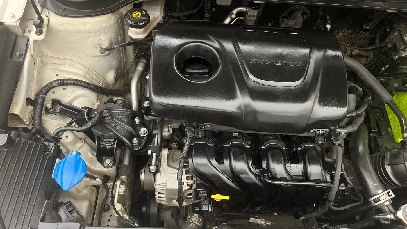 2019 Hyundai Verna 1.6 VTVT SX + AT, Petrol, Automatic, 74,540 km, Engine View - Right