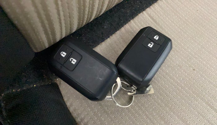 2023 Toyota Glanza G AMT, Petrol, Automatic, 12,325 km, Key Close Up