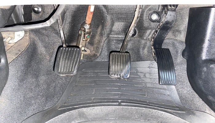 2019 Hyundai NEW SANTRO MAGNA, Petrol, Manual, 50,376 km, Pedals