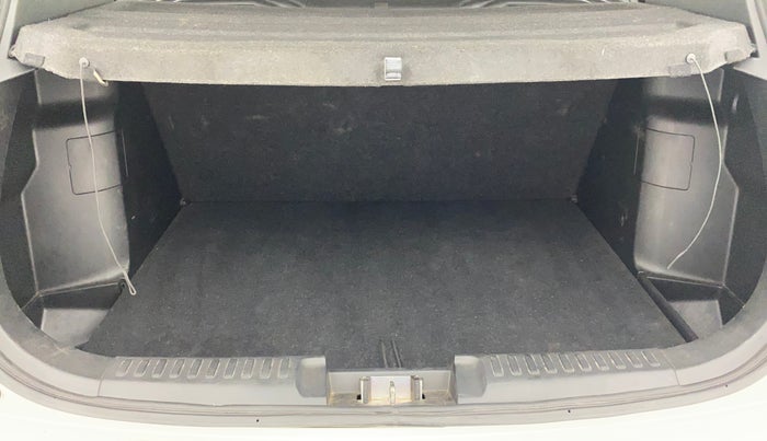 2021 Maruti Vitara Brezza LXI, Petrol, Manual, 28,215 km, Boot Inside