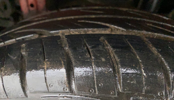 2012 Maruti Alto K10 VXI, Petrol, Manual, 34,920 km, Right Rear Tyre Tread
