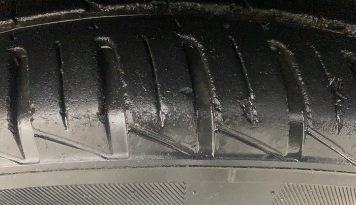 2019 Hyundai NEW SANTRO ERA EXECUTIVE, Petrol, Manual, 65,274 km, Right Front Tyre Tread