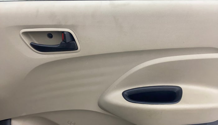 2019 Hyundai NEW SANTRO ERA EXECUTIVE, Petrol, Manual, 65,274 km, Driver Side Door Panels Control