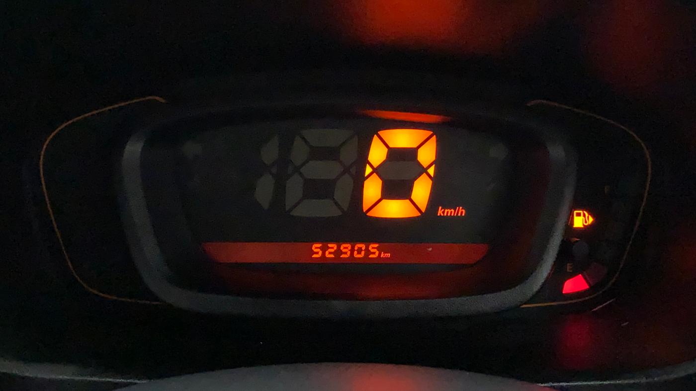 2016 Renault Kwid RXT 1.0, Petrol, Manual, 52,905 km, Odometer Image