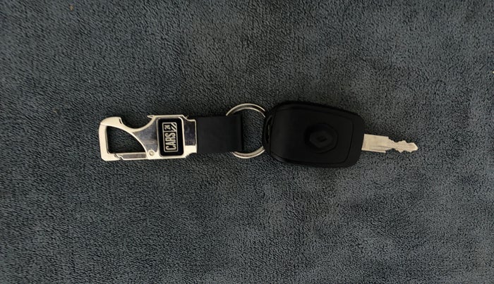2016 Renault Kwid RXT 1.0, Petrol, Manual, 52,905 km, Key Close Up
