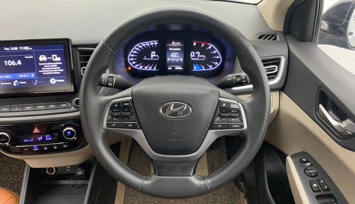 2020 Hyundai Verna SX 1.5 VTVT, Petrol, Manual, 50,413 km, Steering Wheel Close Up
