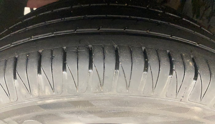 2019 Tata NEXON XMA PETROL, Petrol, Automatic, 93,060 km, Left Front Tyre Tread