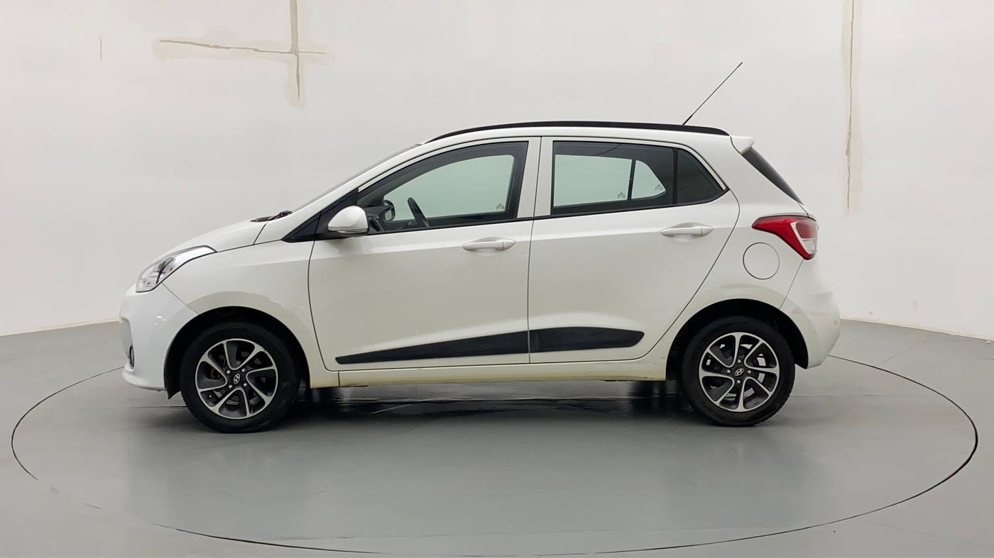 2017 Hyundai Grand i10 SPORTZ (O) AT 1.2 KAPPA VTVT, Petrol, Automatic, 23,644 km, Left Side
