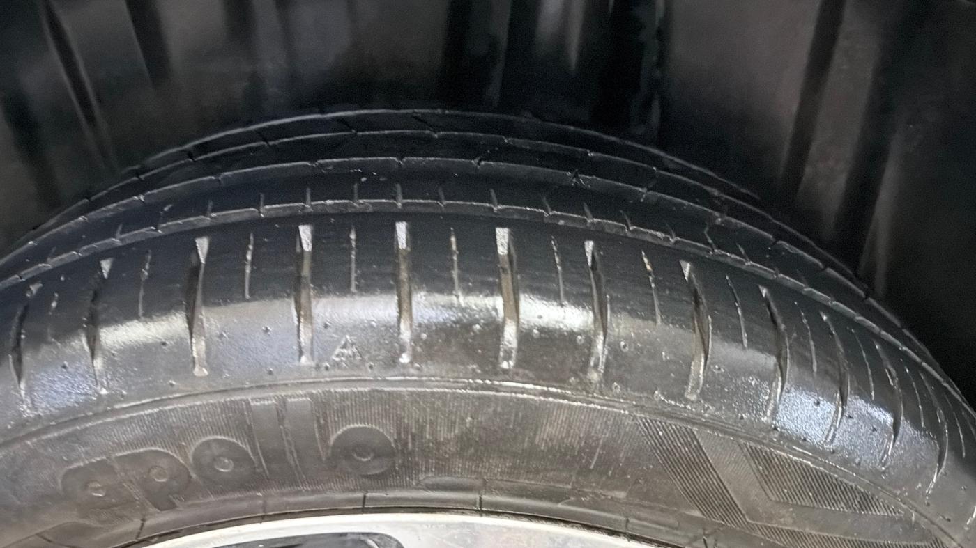 2024 Maruti Baleno ALPHA 1.2 AGS, Petrol, Automatic, 21,948 km, Left Rear Tyre Tread