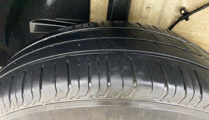 2024 Tata PUNCH ACCOMPLISHED MT, Petrol, Manual, 23,140 km, Right Rear Tyre Tread