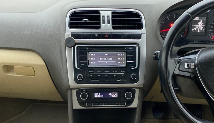 2015 Volkswagen Vento HIGHLINE PETROL, Petrol, Manual, 65,459 km, Air Conditioner