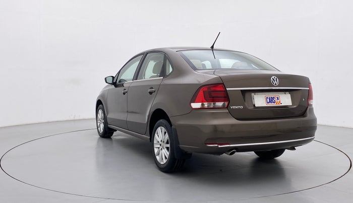 2015 Volkswagen Vento HIGHLINE PETROL, Petrol, Manual, 65,459 km, Left Back Diagonal