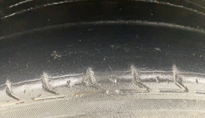 2020 Hyundai AURA SX PLUS 1.2 AMT CRDI, Diesel, Automatic, 97,609 km, Right Rear Tyre Tread