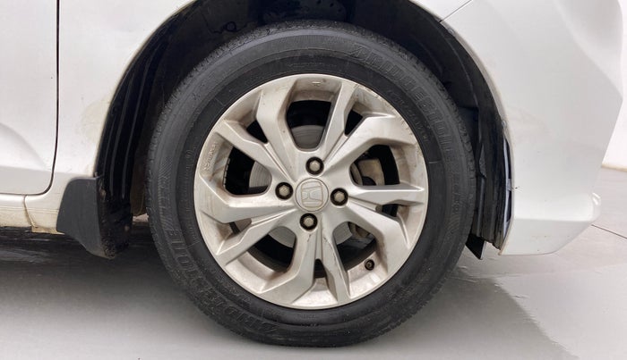 2018 Honda Amaze 1.5L I-DTEC V CVT, Diesel, Automatic, 97,208 km, Right Front Wheel