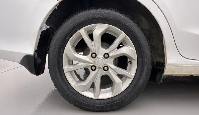 2018 Honda Amaze 1.5L I-DTEC V CVT, Diesel, Automatic, 97,208 km, Right Rear Wheel