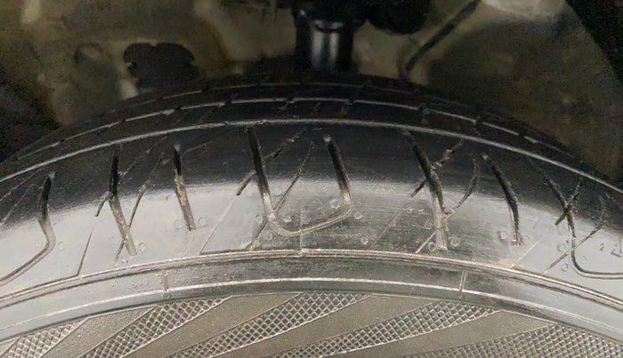 2022 KIA SELTOS HTK PLUS 1.5 IMT, Petrol, Manual, 94,697 km, Left Front Tyre Tread