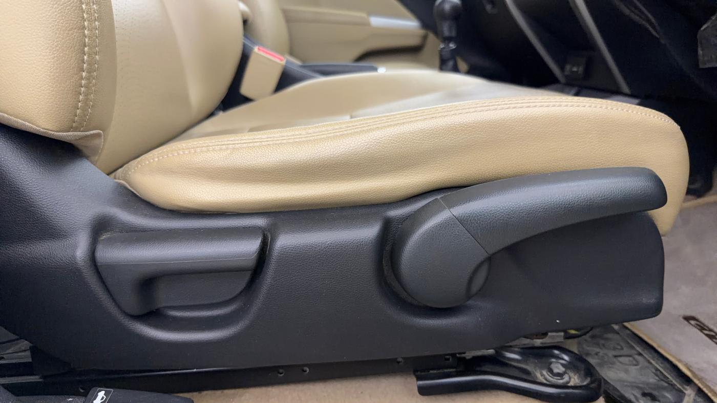 2017 Honda City 1.5L I-VTEC VX, Petrol, Manual, 62,239 km, Driver Side Adjustment Panel