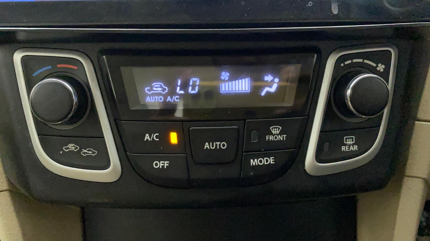 2019 Maruti Ciaz DELTA 1.5 SHVS MT PETROL, Petrol, Manual, 46,970 km, Automatic Climate Control