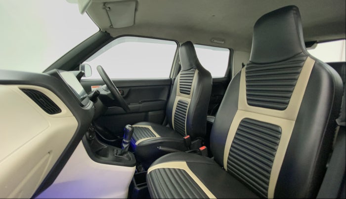 2020 Maruti New Wagon-R LXI CNG (O) 1.0, CNG, Manual, 31,622 km, Right Side Front Door Cabin