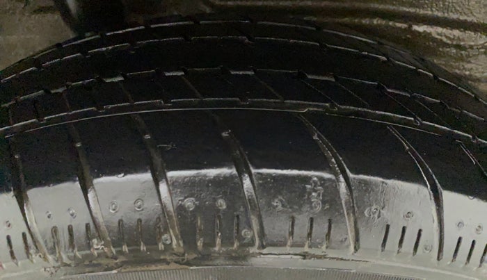 2020 Maruti New Wagon-R LXI CNG (O) 1.0, CNG, Manual, 31,622 km, Left Rear Tyre Tread
