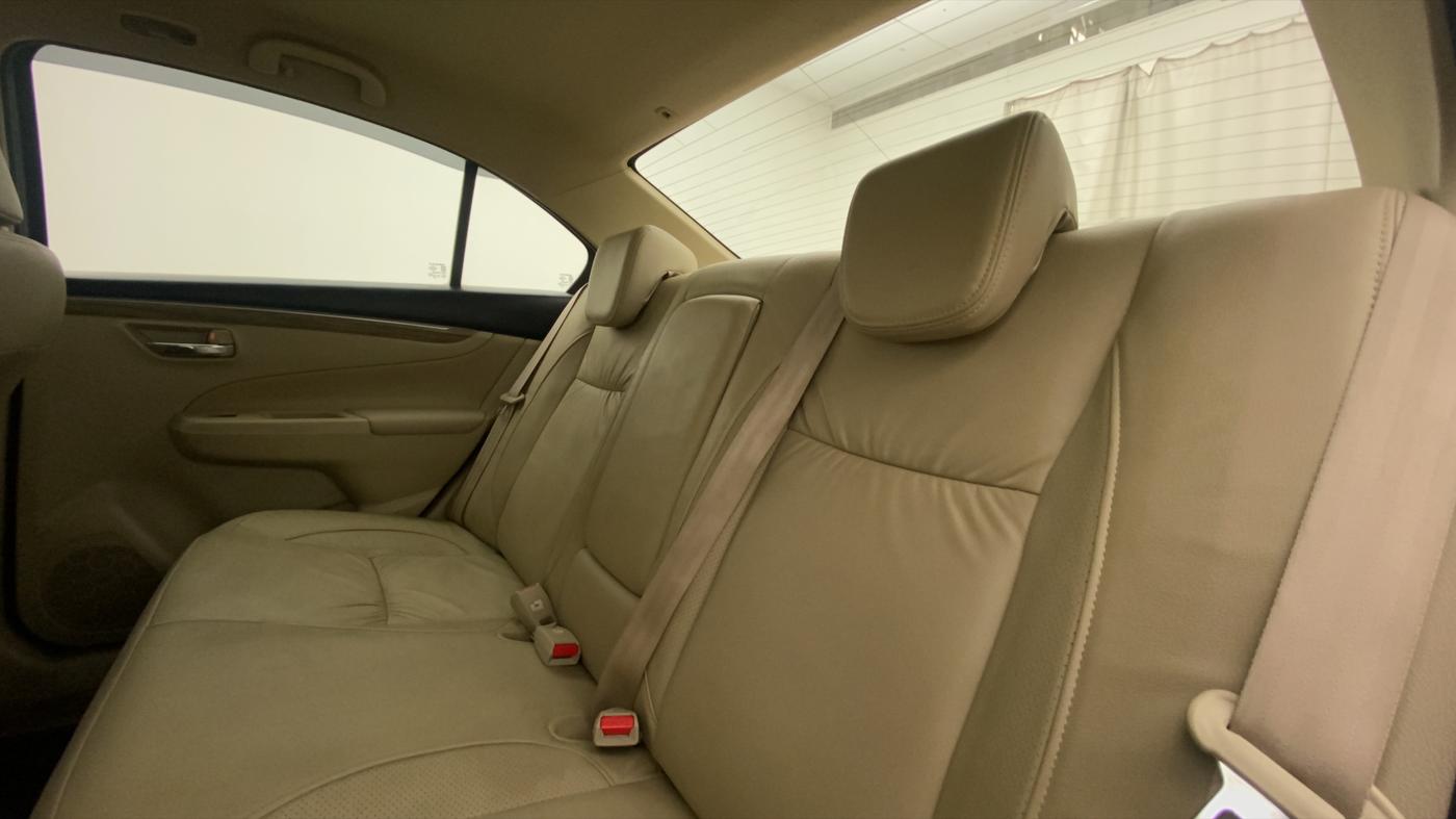2021 Maruti Ciaz ALPHA  AT 1.5 SHVS PETROL, Petrol, Automatic, 34,345 km, Right Side Rear Door Cabin