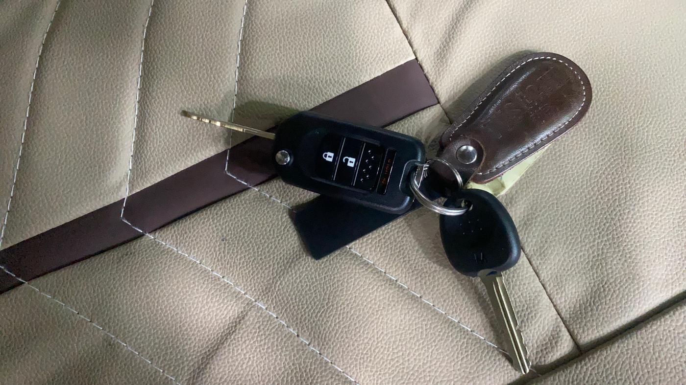 2018 Hyundai Grand i10 SPORTZ AT 1.2 KAPPA VTVT, Petrol, Automatic, 34,335 km, Key Close Up