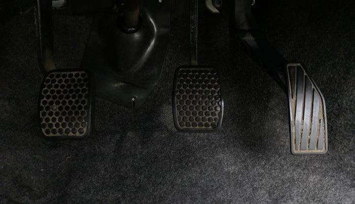 2016 Maruti Alto K10 VXI P, Petrol, Manual, 8,628 km, Pedals