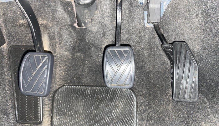 2023 Maruti FRONX DELTA PLUS 1.2MT, Petrol, Manual, 1,12,137 km, Pedals