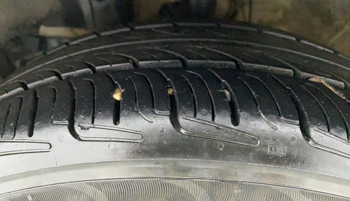 2014 Honda City SV MT PETROL, Petrol, Manual, 79,476 km, Left Front Tyre Tread
