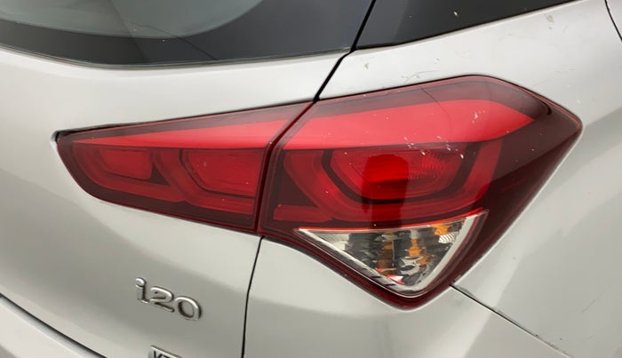 2015 Hyundai Elite i20 MAGNA 1.2, Petrol, Manual, 30,696 km, Right tail light - Minor scratches