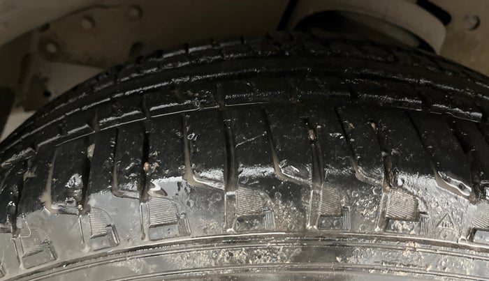 2024 Mahindra BOLERO NEO N10 R, Diesel, Manual, 38,924 km, Right Front Tyre Tread